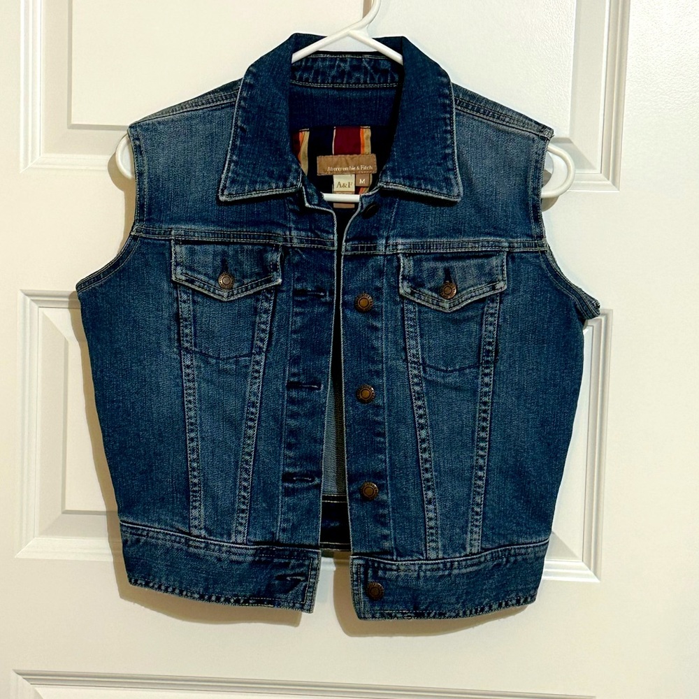 Abercrombie and Fitch jean vest